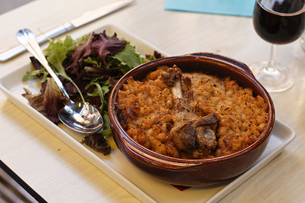 Cassoulet by Santine avec saucisse de Toulouse et canard confit